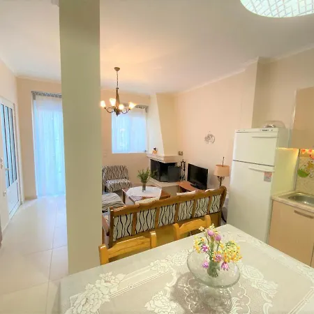 Apartament Anastasia's House Vlikhón